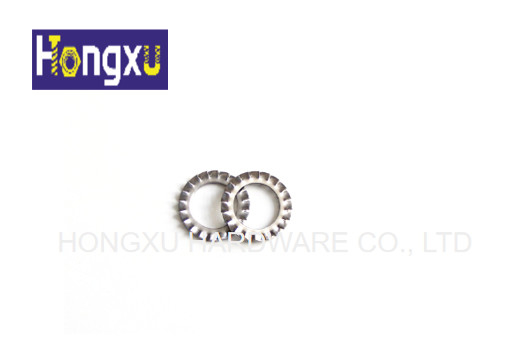 Chiny Podkładki okrągłe płaskie typu A Ząbkowana podkładka zabezpieczająca Din 6798 Z zębami zewnętrznymi dostawca